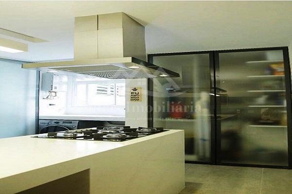 Apartamento à venda com 2 quartos, 68m² - Foto 30