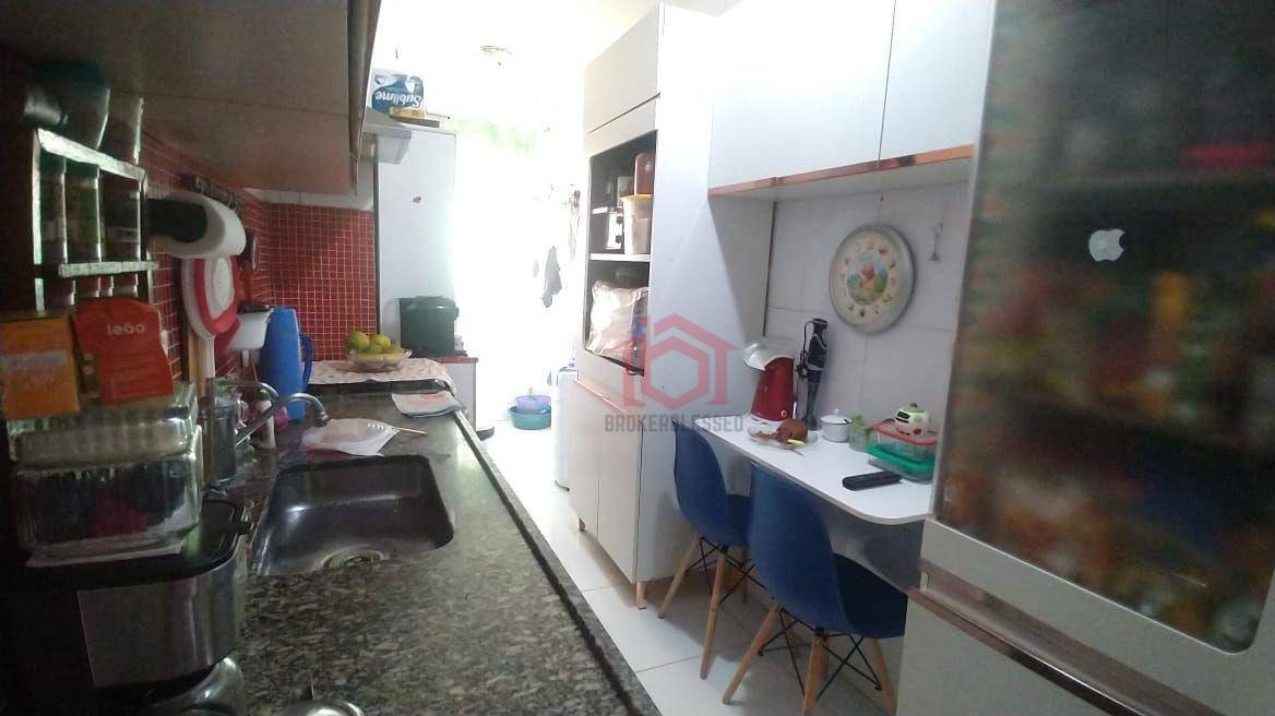 Apartamento à venda com 2 quartos, 63m² - Foto 9