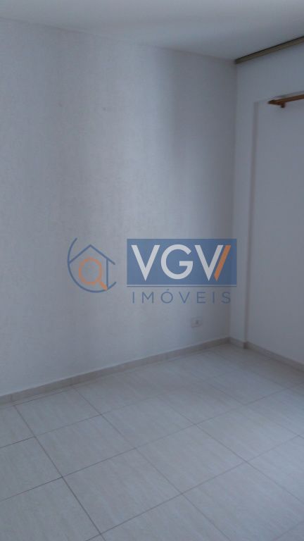 Apartamento à venda com 2 quartos, 65m² - Foto 5