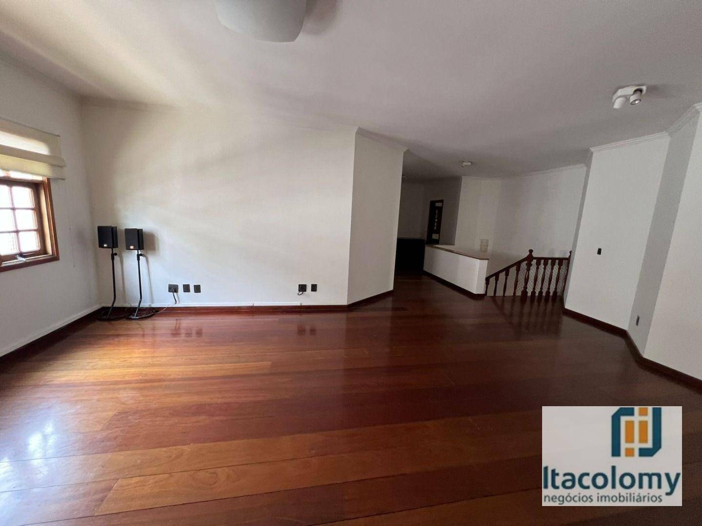 Casa de Condomínio para alugar com 4 quartos, 450m² - Foto 23