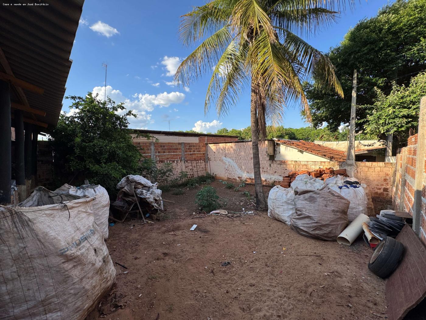 Casa à venda com 2 quartos, 264m² - Foto 13