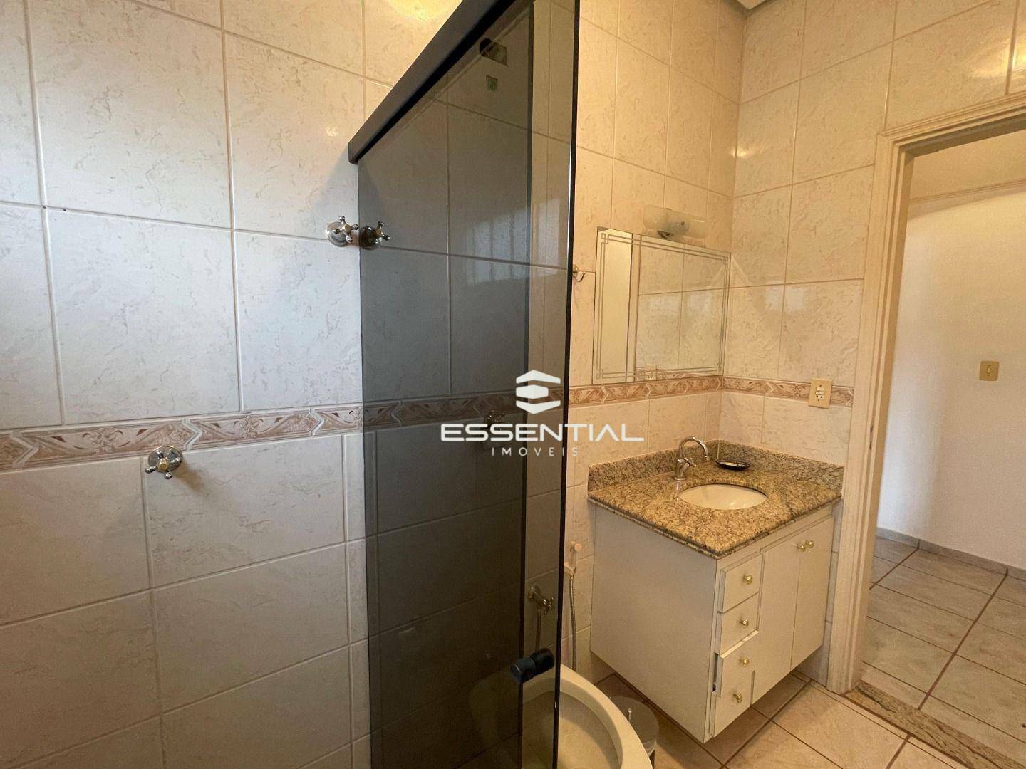 Sobrado para alugar com 3 quartos, 321m² - Foto 44