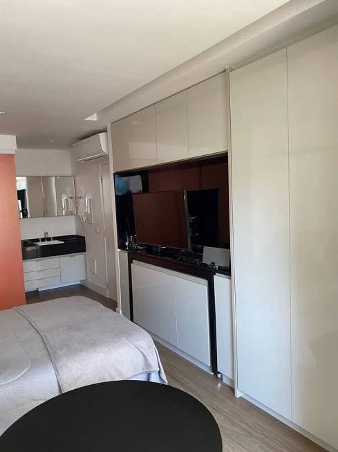 Apartamento à venda com 1 quarto, 29m² - Foto 4