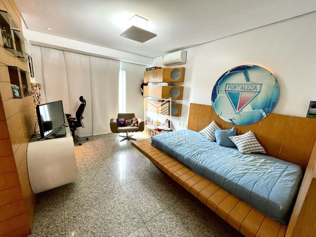 Apartamento à venda com 3 quartos, 315m² - Foto 13