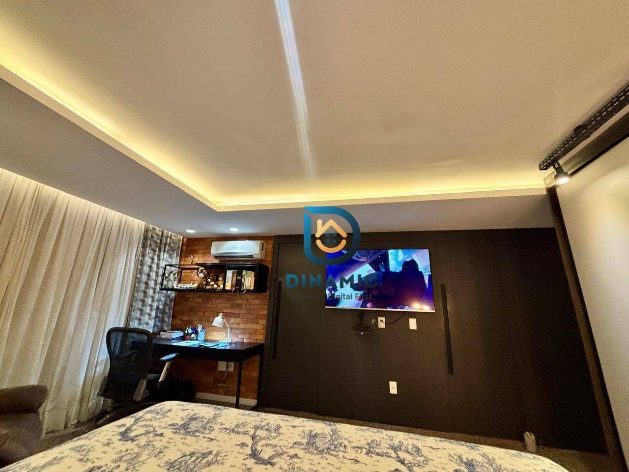 Apartamento à venda com 4 quartos, 230m² - Foto 12