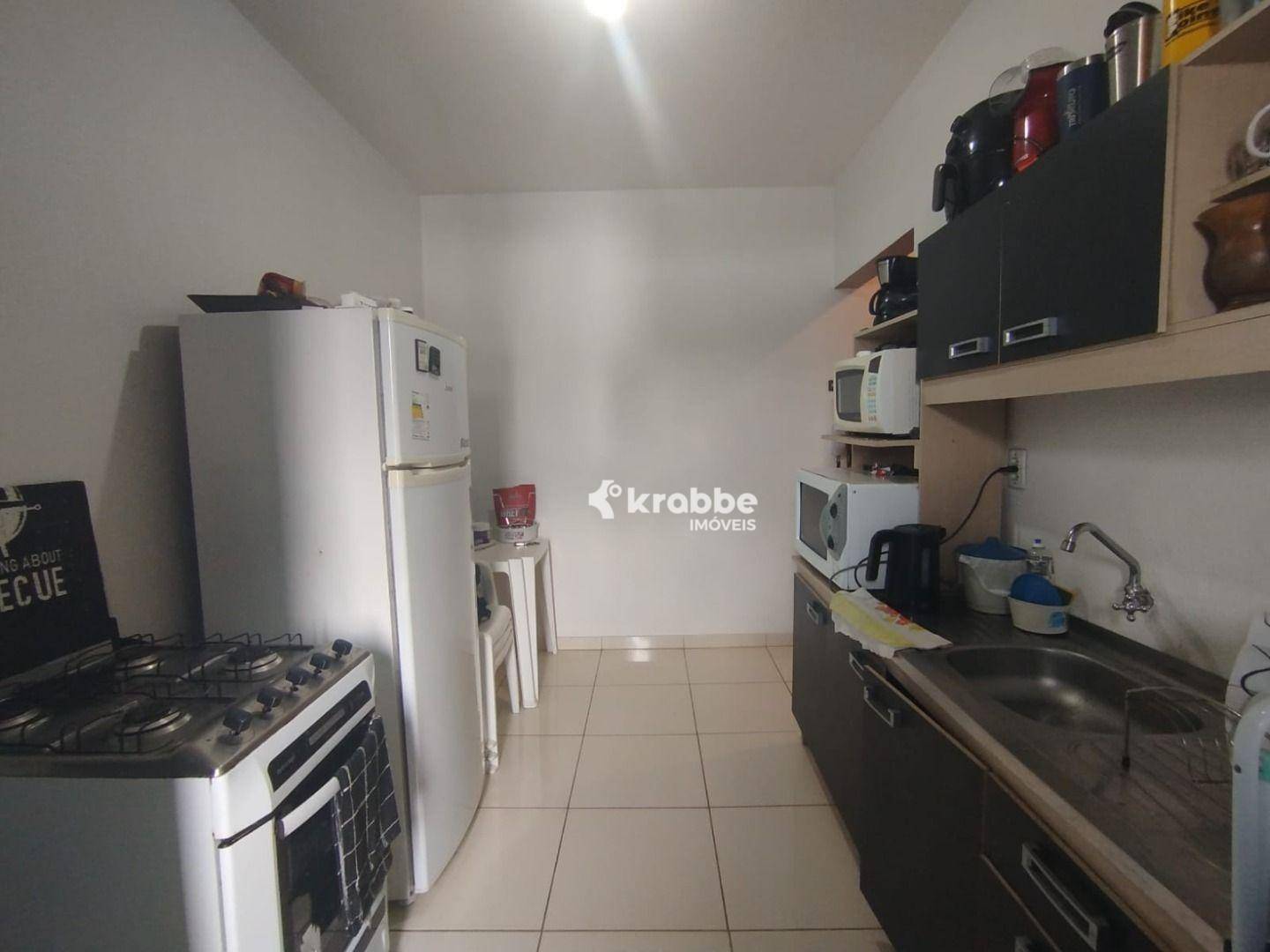 Apartamento à venda com 1 quarto, 29m² - Foto 2