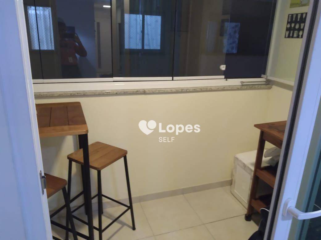 Apartamento à venda com 2 quartos, 76m² - Foto 3