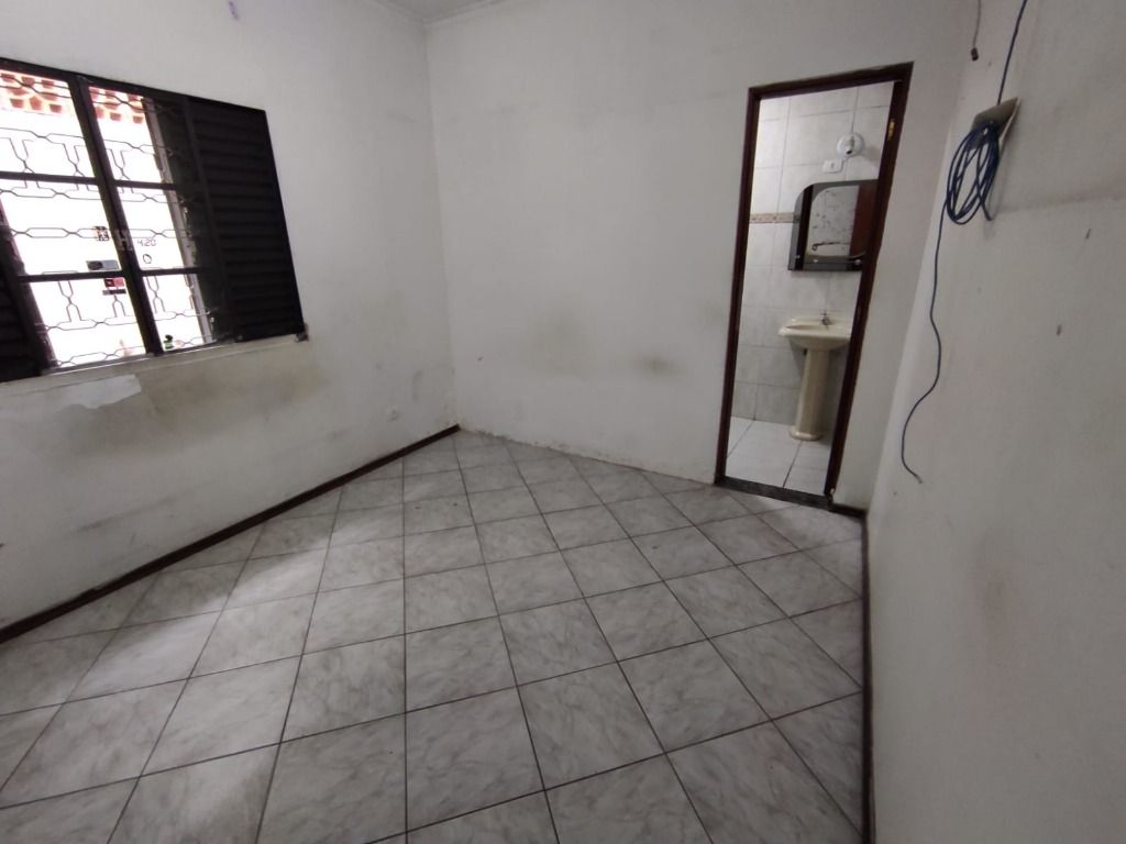 Casa à venda com 2 quartos, 150m² - Foto 21