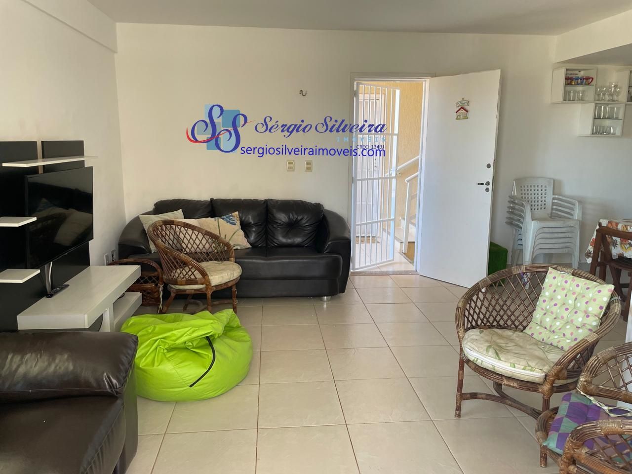 Apartamento à venda com 3 quartos, 111m² - Foto 2