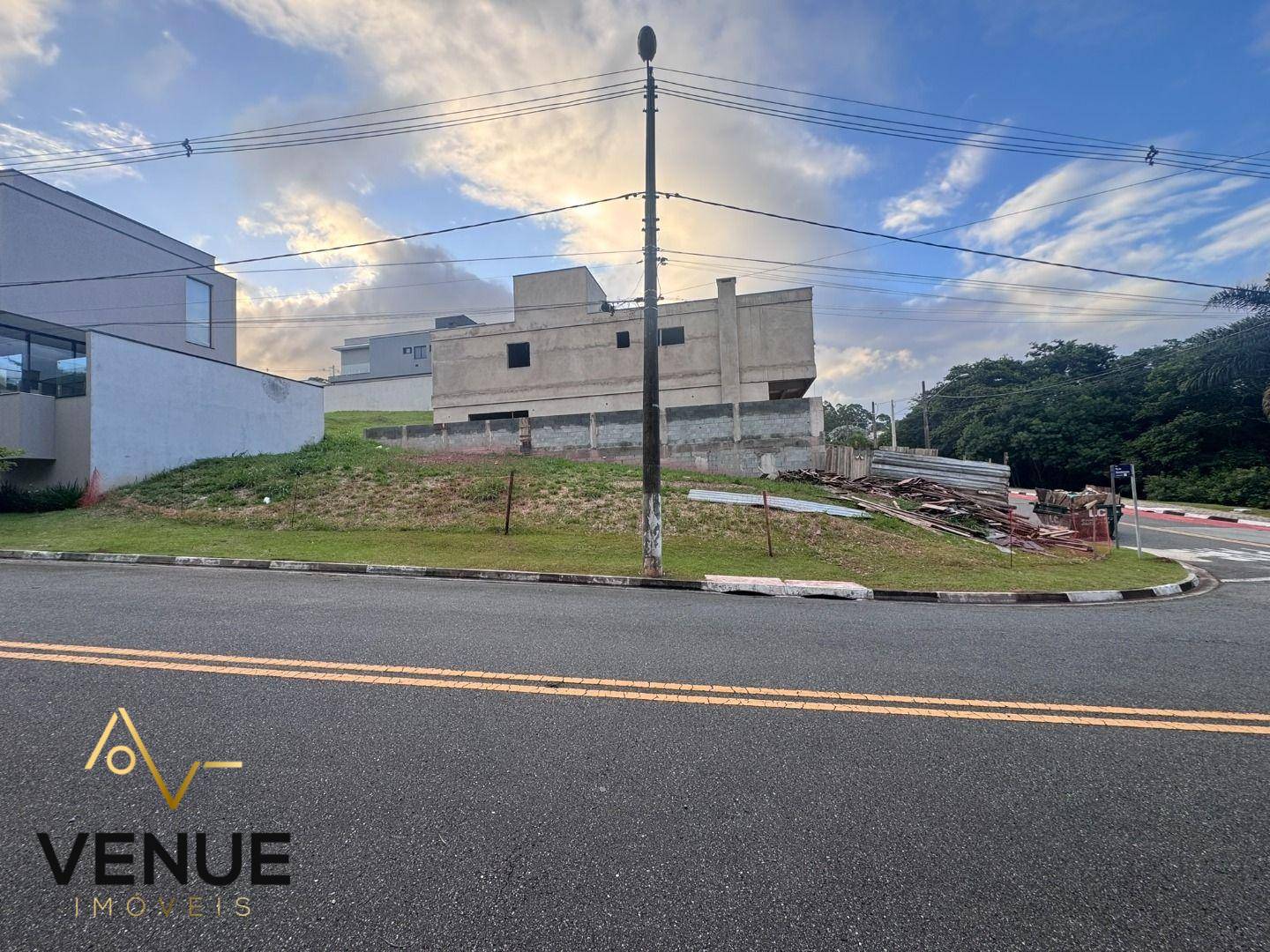 Loteamento e Condomínio, 300 m² - Foto 2