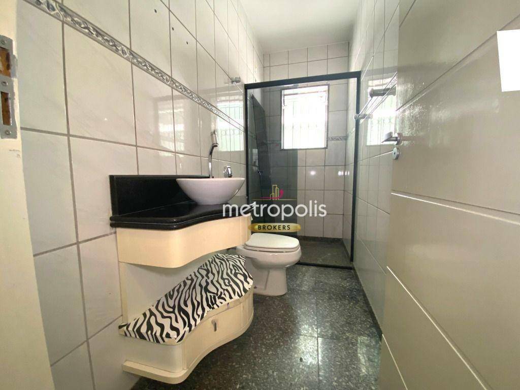 Casa à venda com 3 quartos, 250m² - Foto 15