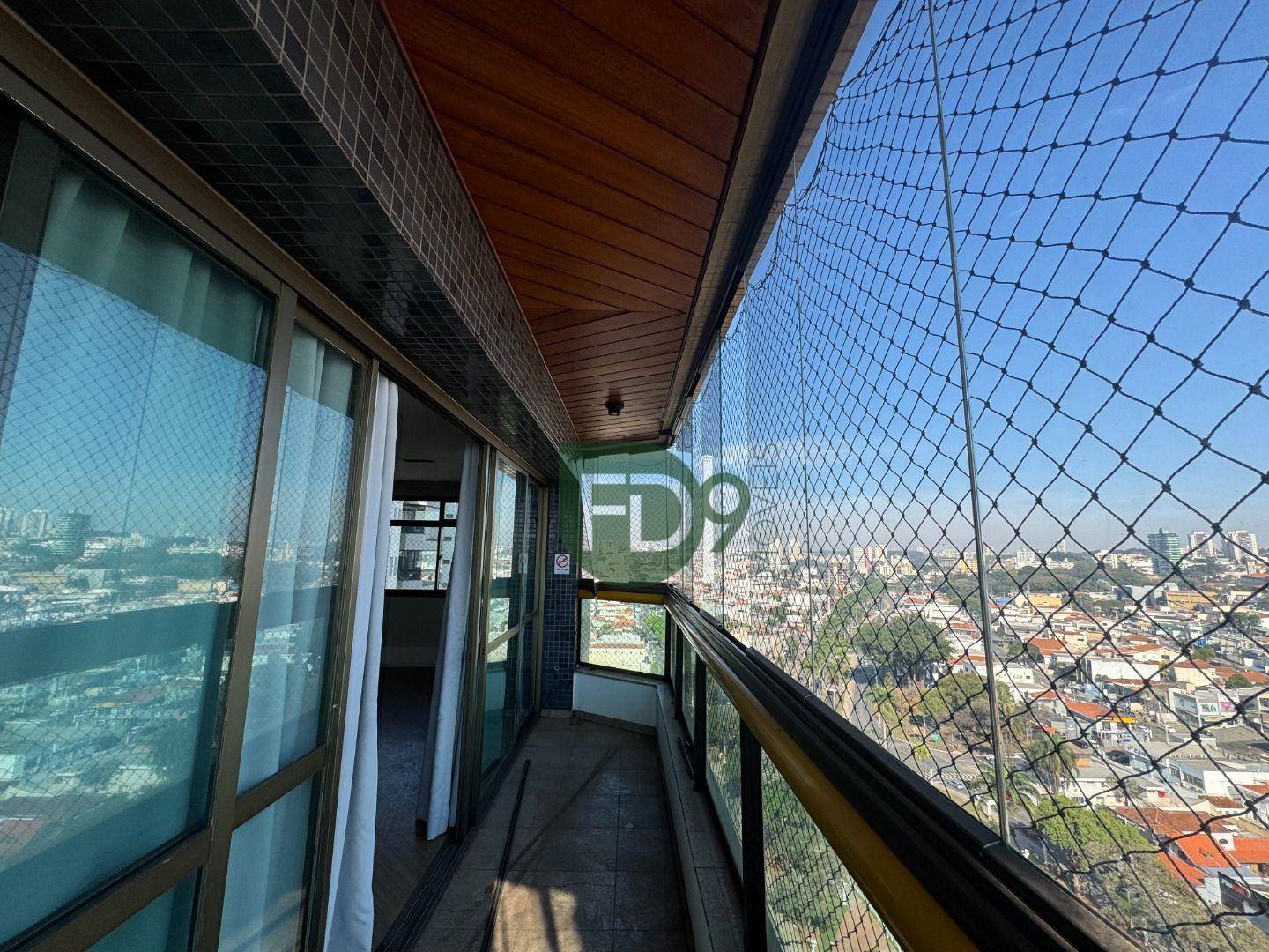 Apartamento, 3 quartos, 250 m² - Foto 1