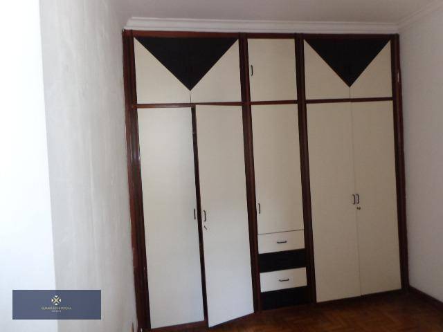 Apartamento à venda com 2 quartos, 70m² - Foto 30