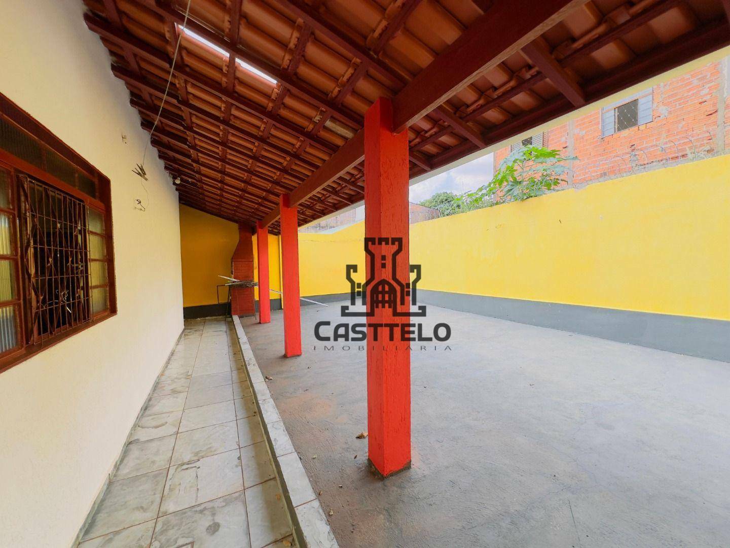 Casa à venda com 2 quartos, 170m² - Foto 15