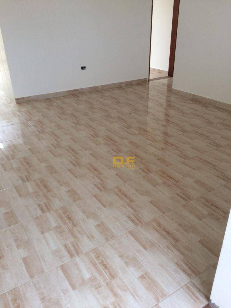 Casa à venda com 3 quartos, 110m² - Foto 7