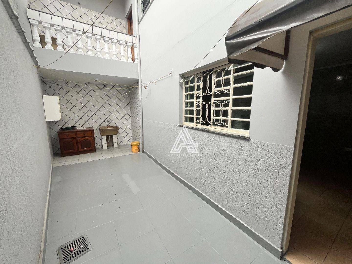 Casa para alugar com 1 quarto, 120m² - Foto 37