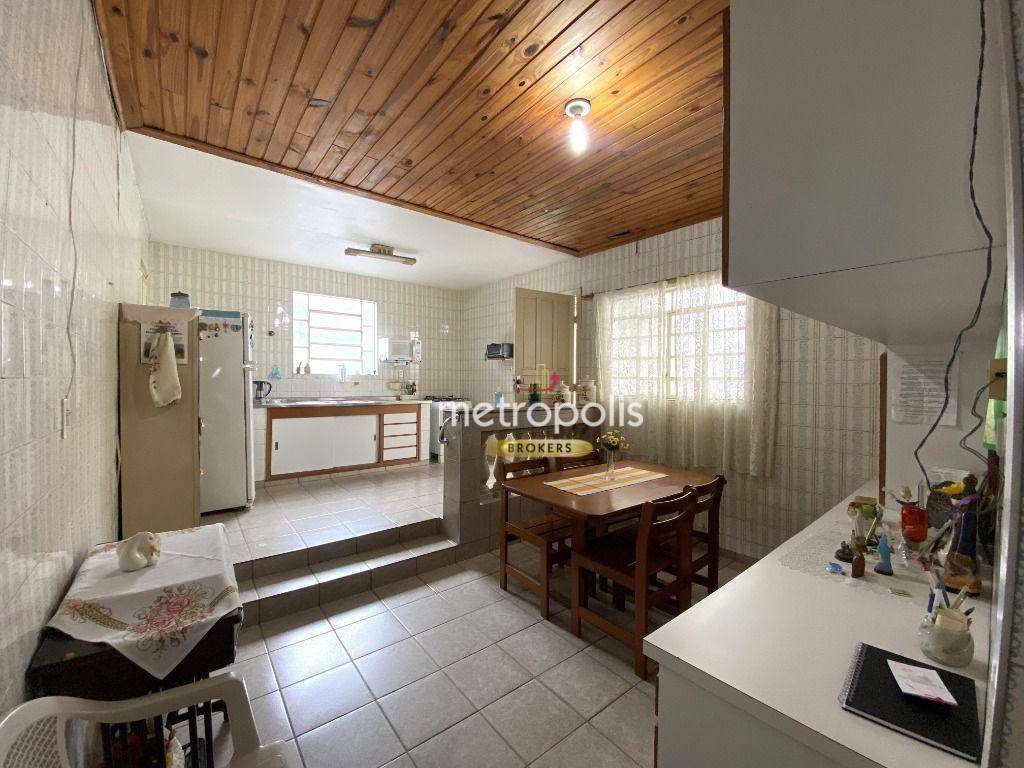 Casa à venda com 3 quartos, 130m² - Foto 1