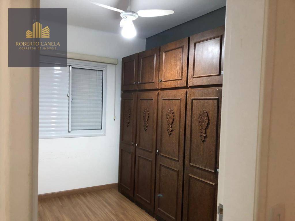 Apartamento à venda com 2 quartos, 67m² - Foto 11