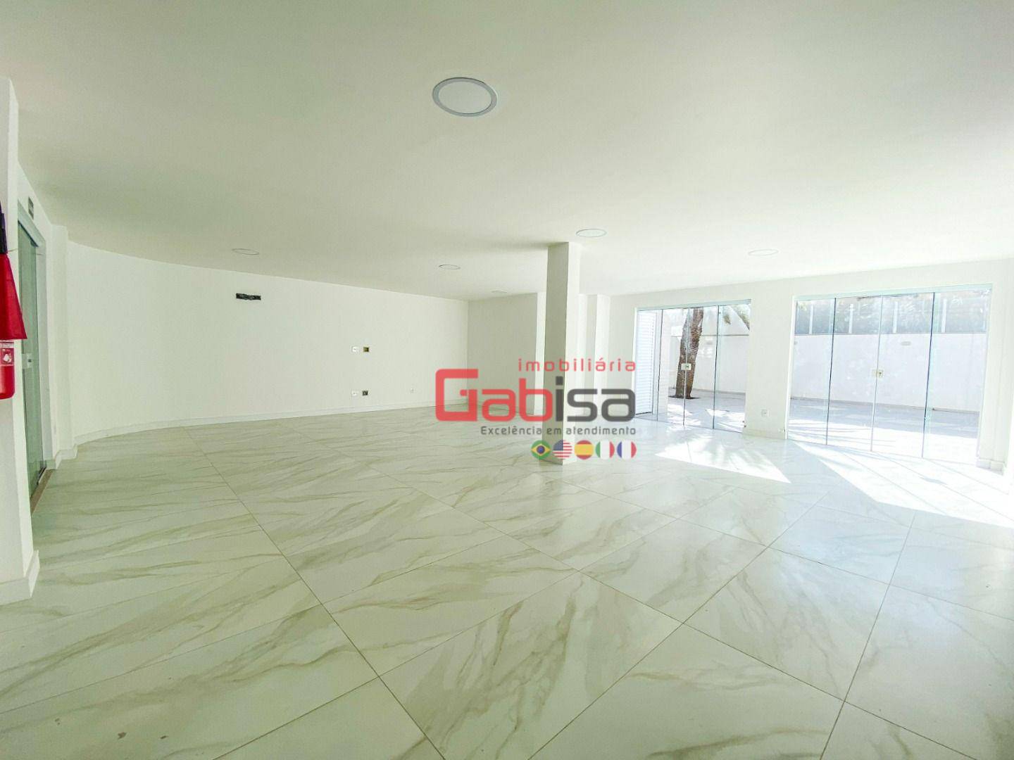 Apartamento à venda com 2 quartos, 68m² - Foto 13