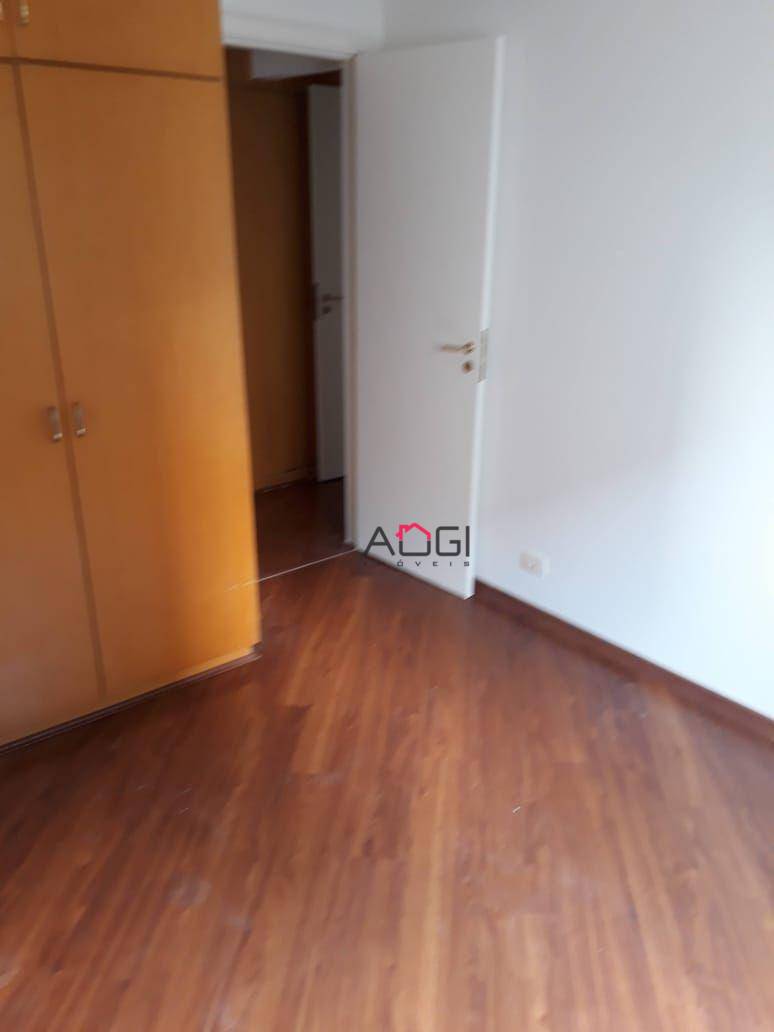 Apartamento para alugar com 2 quartos, 90m² - Foto 8