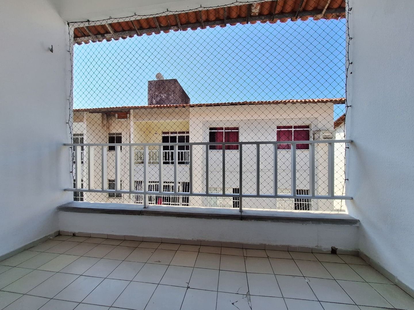 Apartamento à venda e aluguel com 3 quartos, 75m² - Foto 9