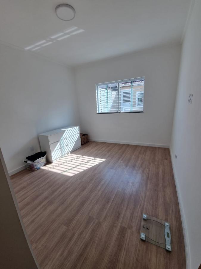 Sobrado à venda com 2 quartos, 114m² - Foto 1