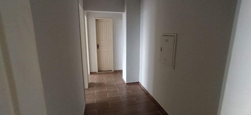 Apartamento para alugar com 3 quartos, 120m² - Foto 12