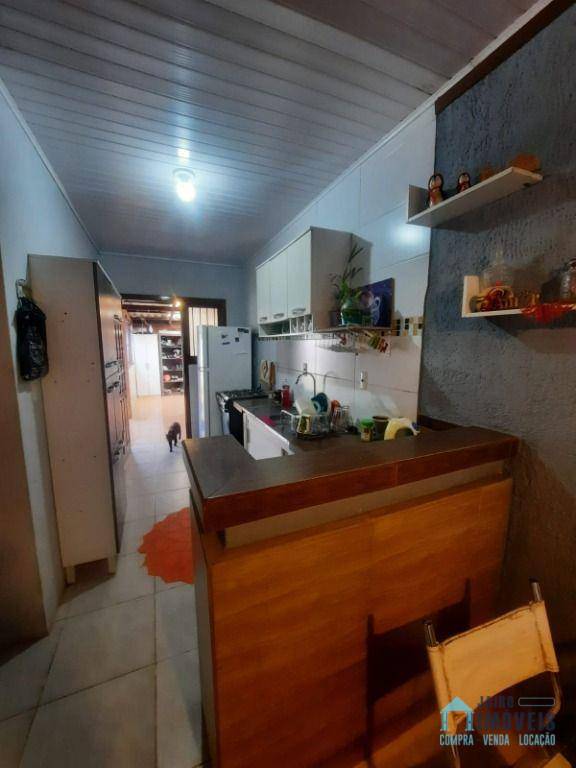 Casa à venda com 2 quartos, 53m² - Foto 9