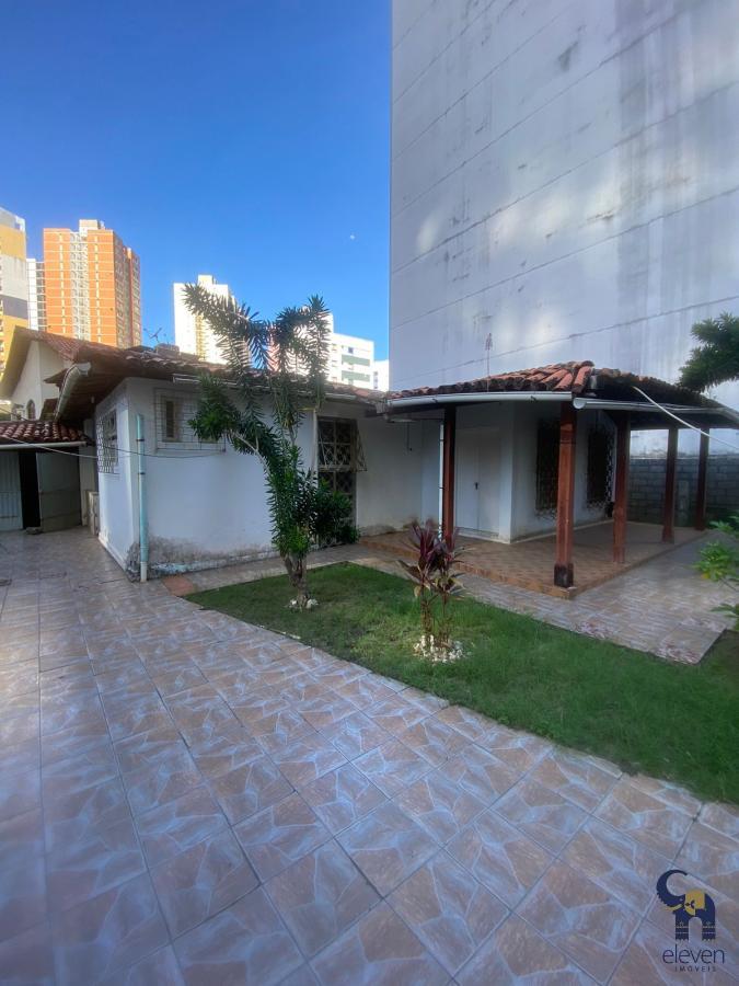 Casa à venda com 4 quartos, 160m² - Foto 15