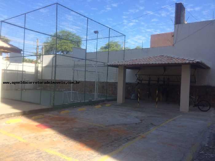 Apartamento à venda com 3 quartos, 138m² - Foto 2