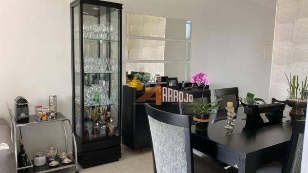 Apartamento à venda com 2 quartos, 52m² - Foto 5