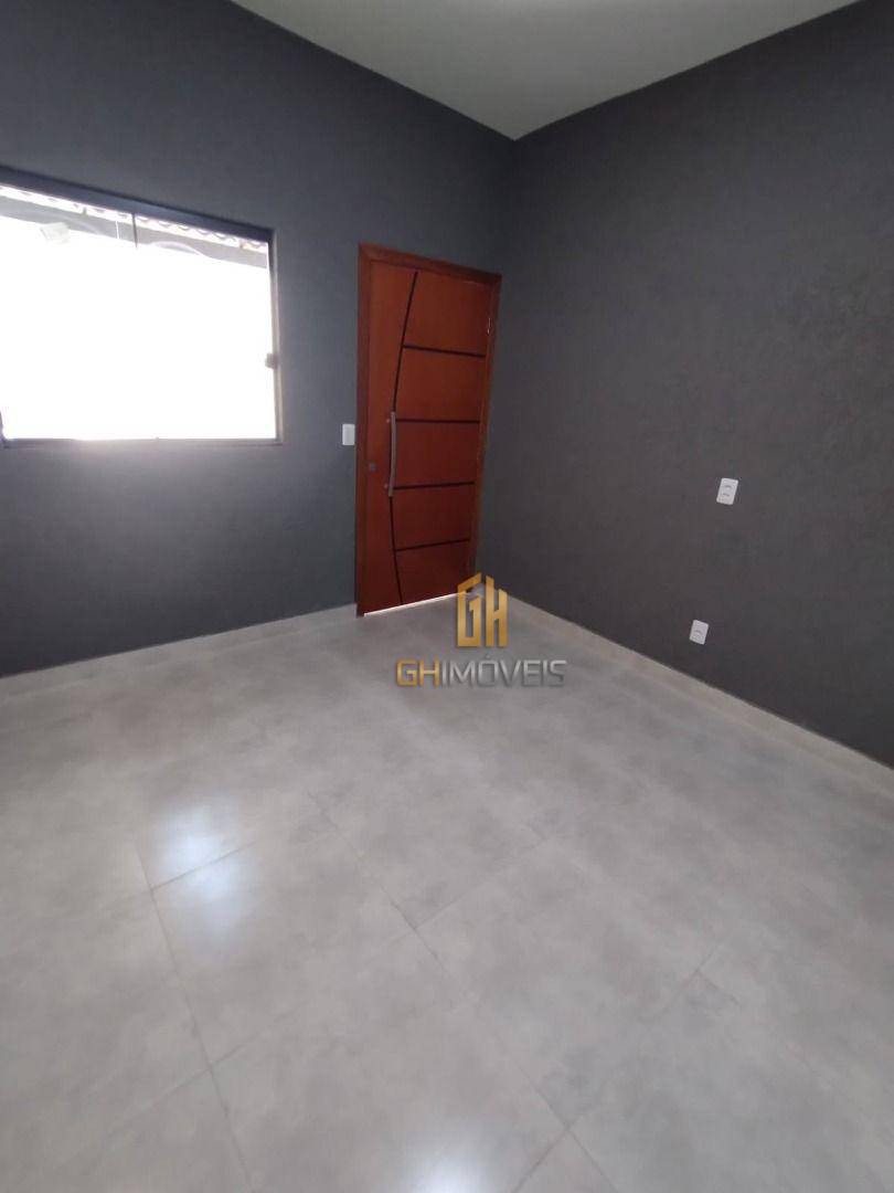 Casa à venda com 2 quartos, 75m² - Foto 14