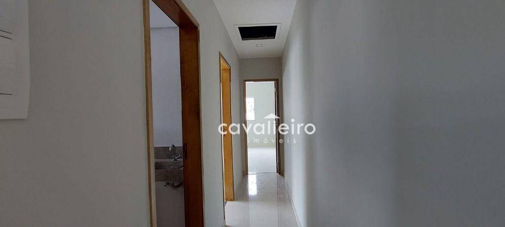 Casa à venda com 2 quartos, 70m² - Foto 13