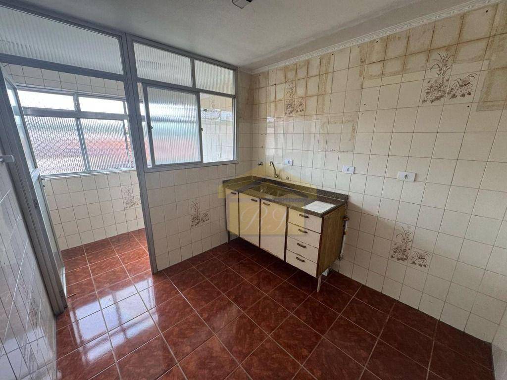 Apartamento à venda com 2 quartos, 63m² - Foto 6