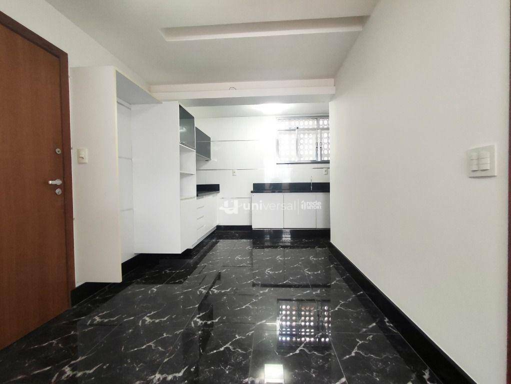 Apartamento à venda com 2 quartos, 79m² - Foto 9