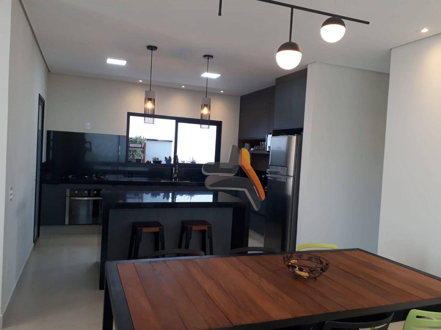 Casa de Condomínio à venda com 3 quartos, 217m² - Foto 1