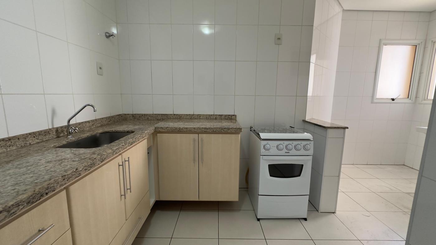 Apartamento à venda com 3 quartos, 85m² - Foto 8