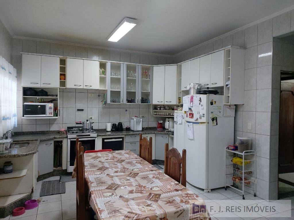 Sobrado à venda com 4 quartos, 500m² - Foto 5