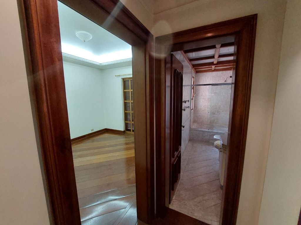 Apartamento para alugar com 4 quartos, 465m² - Foto 37