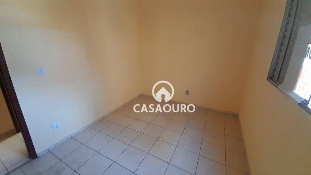 Apartamento à venda com 4 quartos, 100m² - Foto 5