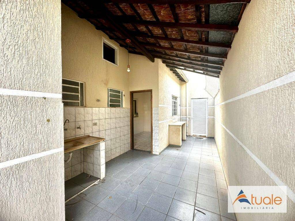 Casa à venda com 3 quartos, 155m² - Foto 3