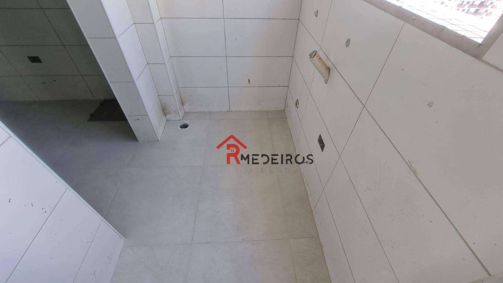 Apartamento à venda com 2 quartos, 75m² - Foto 16