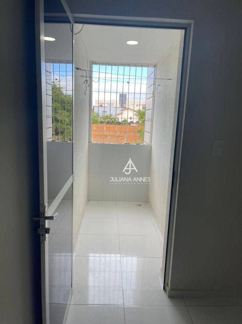 Apartamento à venda com 2 quartos, 60m² - Foto 3