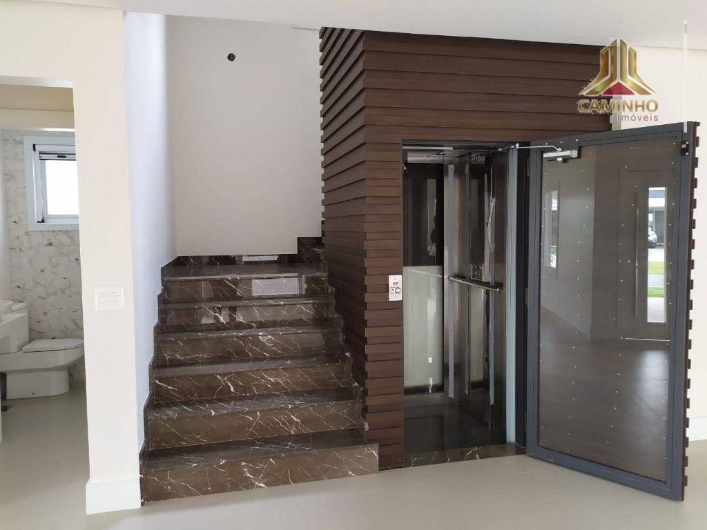 Casa de Condomínio à venda com 5 quartos, 405m² - Foto 34