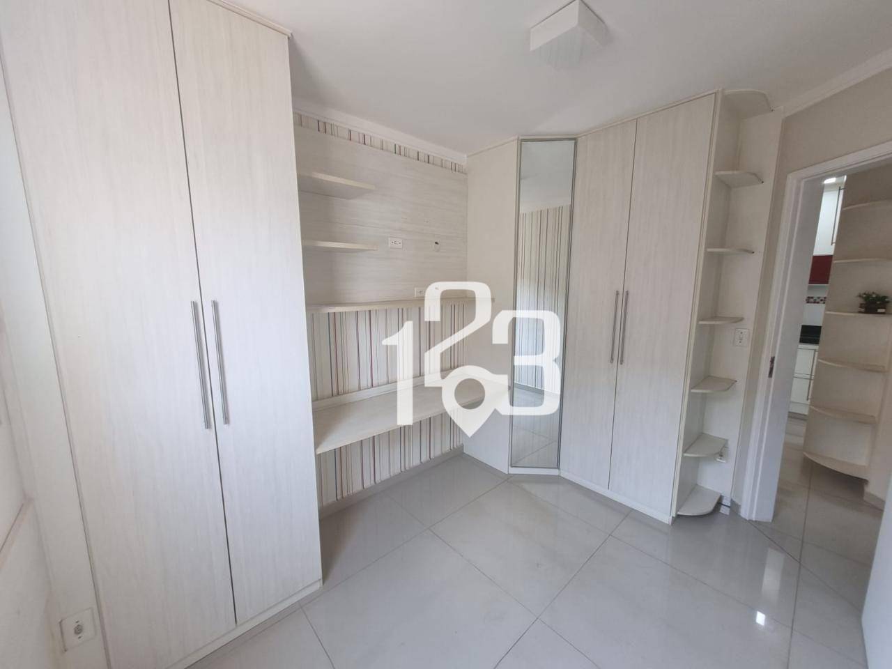 Apartamento à venda com 2 quartos, 54m² - Foto 9