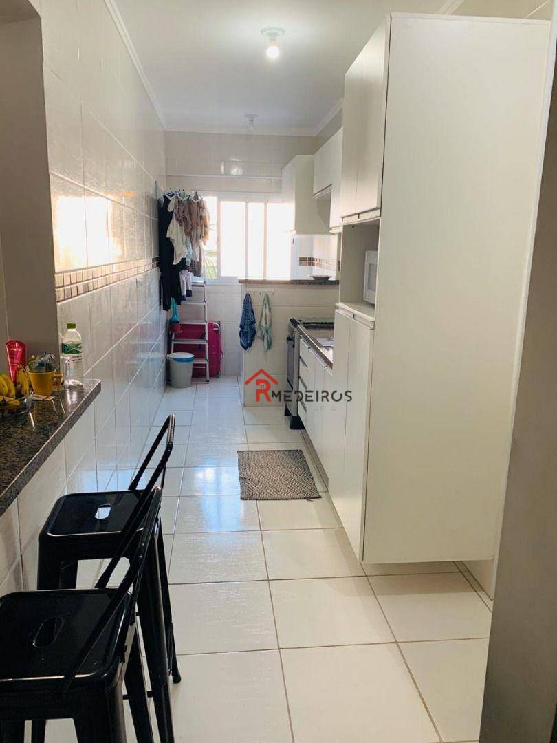 Apartamento à venda com 2 quartos, 74m² - Foto 6