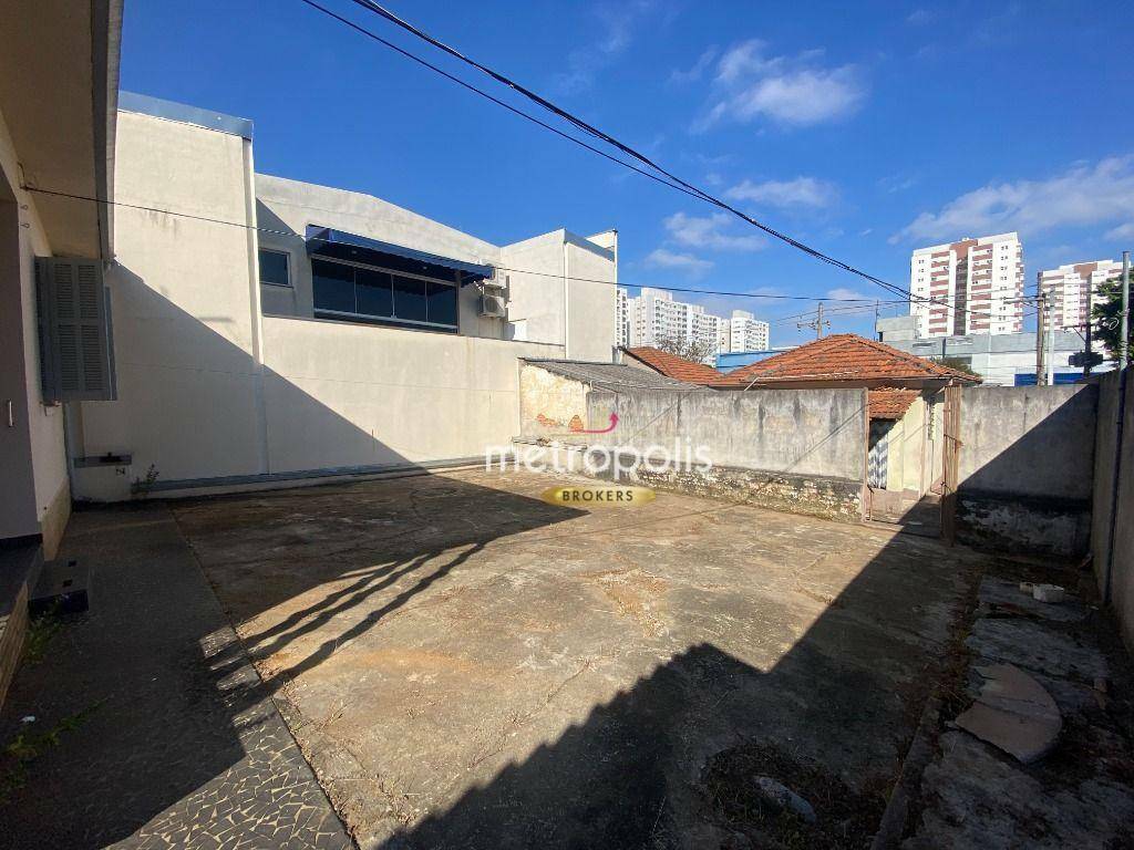 Casa à venda com 2 quartos, 220m² - Foto 25