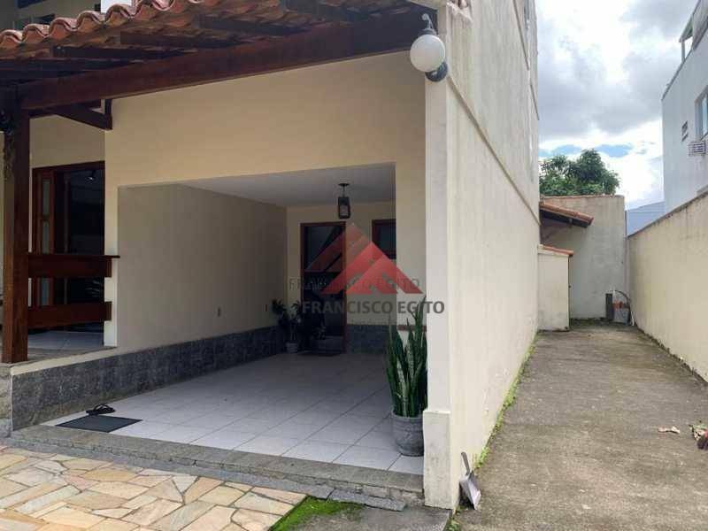 Casa à venda com 4 quartos, 360m² - Foto 5