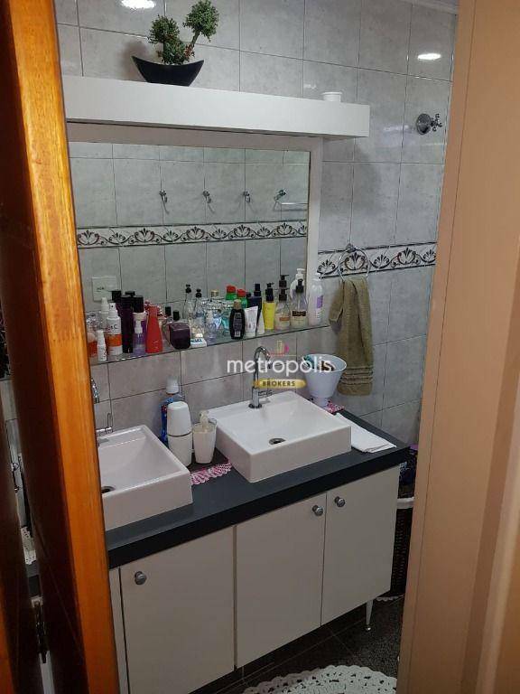 Apartamento à venda com 2 quartos, 60m² - Foto 17