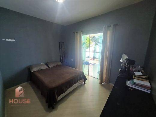 Casa de Condomínio à venda com 5 quartos, 300m² - Foto 21